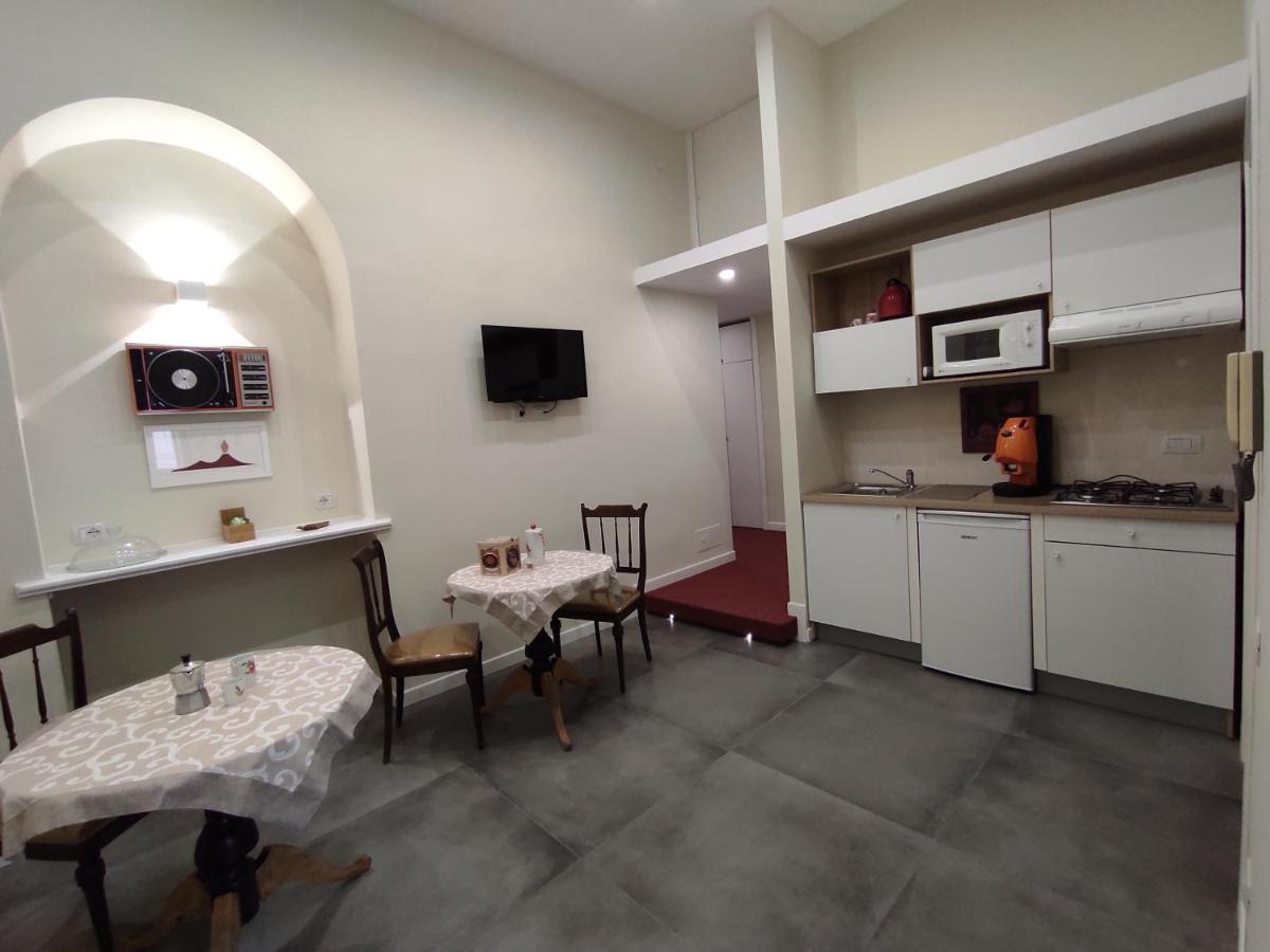A I R Nacasabella Napoli B&B 외부 사진